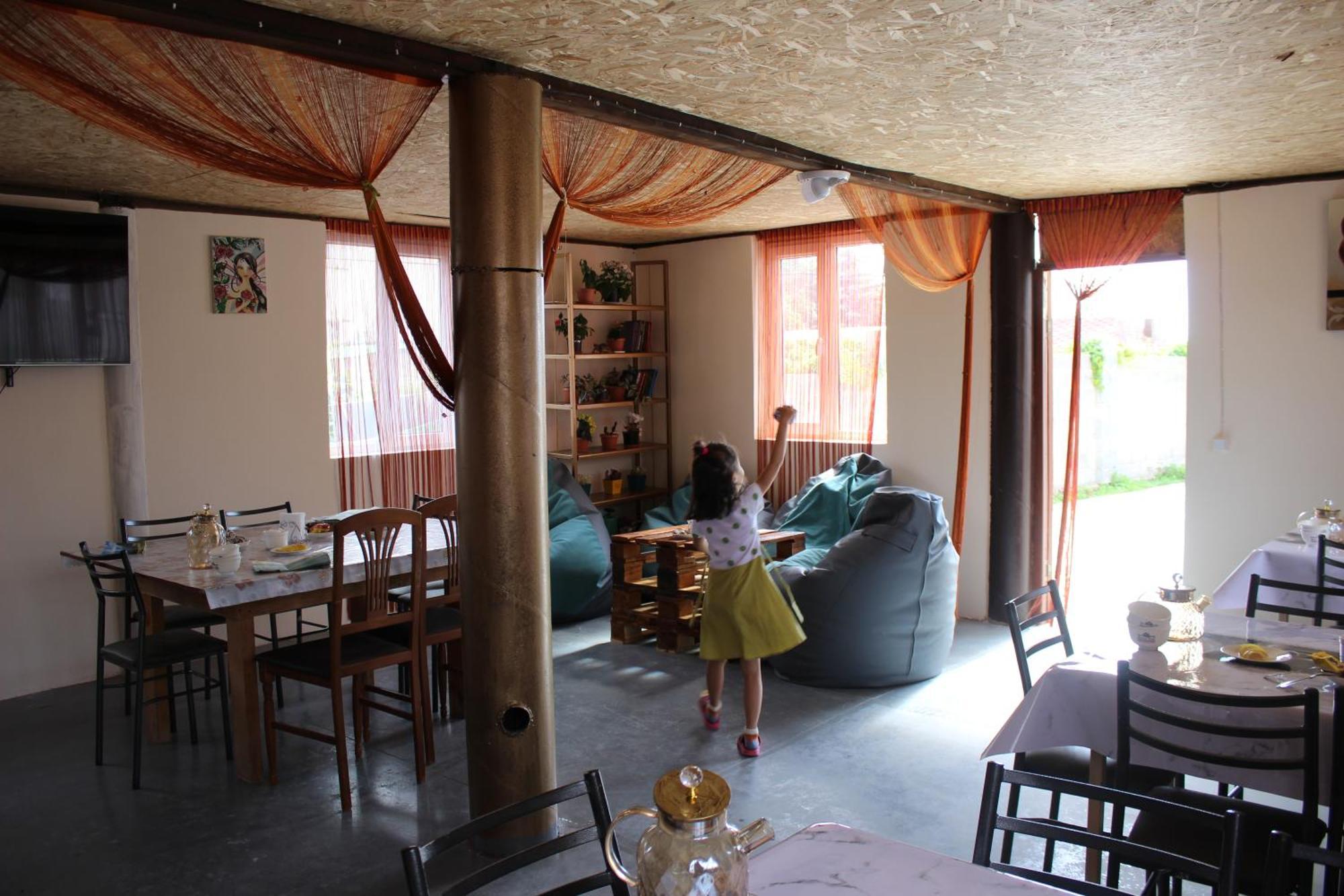 Hotel Wings Art à Cholpon-Ata Extérieur photo